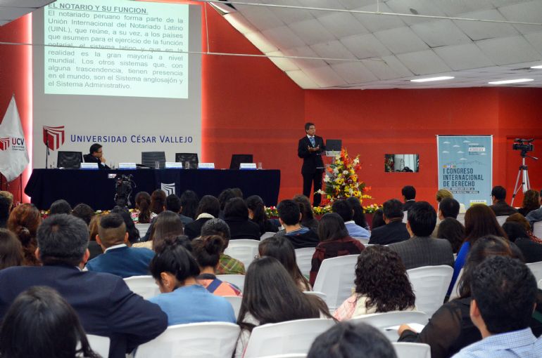 Cita de alto nivel acadmico fue I Congreso Internacional de Derecho, organizado por el CNL, la Univ. Csar Vallejo y la Junta de Decanos.