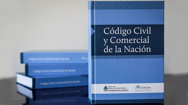 Menores y toma de decisiones sobre el propio cuerpo: autonoma vs. inters superior.